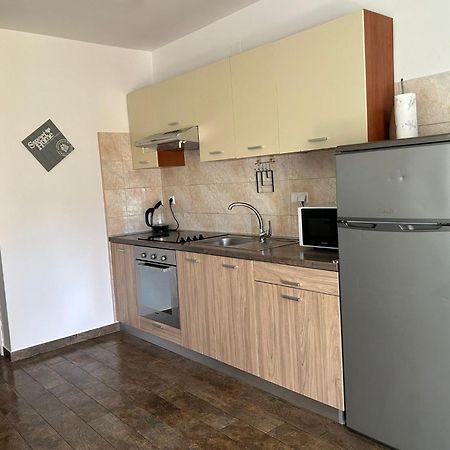 Apartman Toni Novalja Exterior photo